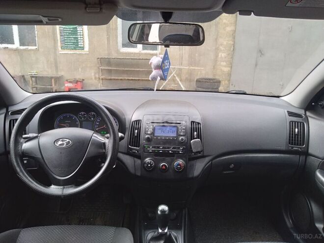 Hyundai i30 2011, 237,000 km - 1.6 л - Bakı