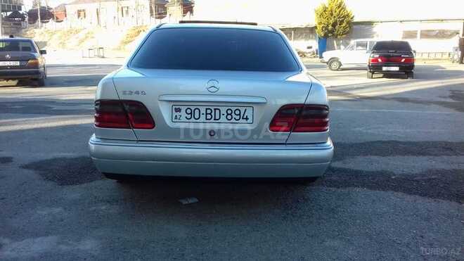 Mercedes E 240 1999, 373,000 km - 2.4 l - Bakı