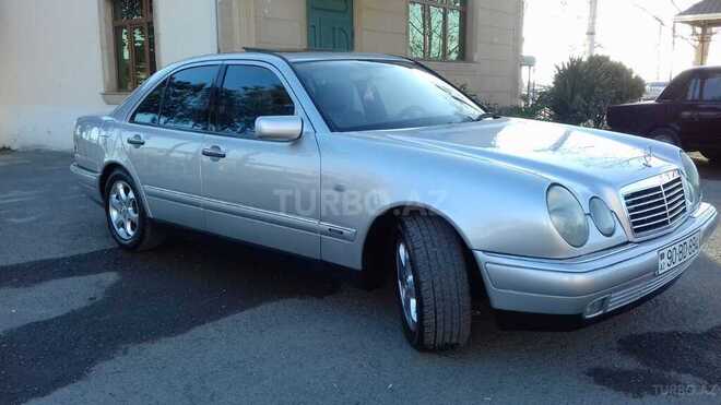 Mercedes E 240 1999, 373,000 km - 2.4 l - Bakı
