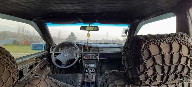 Mercedes 190 1986, 333,333 km - 2.0 l - Şəki