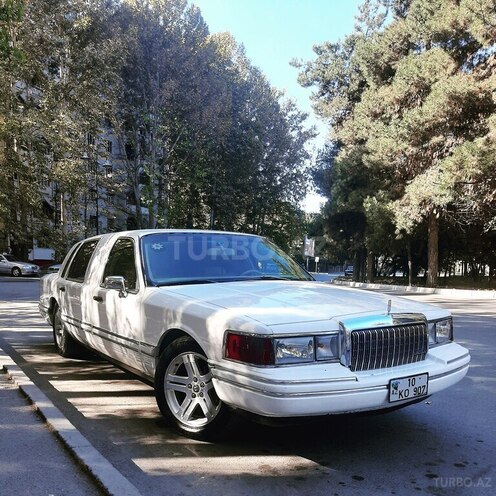 Lincoln Town Car 1994, 200,000 km - 4.6 l - Mingəçevir