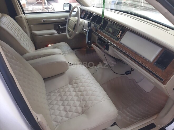 Lincoln Town Car 1994, 200,000 km - 4.6 l - Mingəçevir