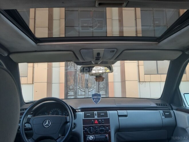 Mercedes E 230 1995, 342,000 km - 2.3 l - Bakı