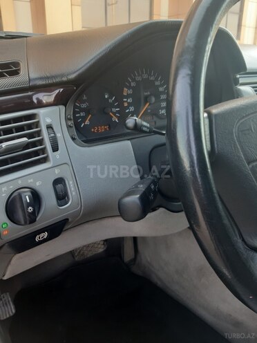 Mercedes E 230 1995, 342,000 km - 2.3 l - Bakı
