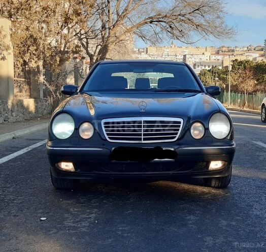 Mercedes E 270 2000, 285,000 km - 2.7 l - Bakı