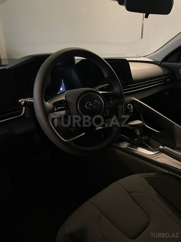Hyundai Elantra 2021, 6,000 km - 1.6 л - Bakı