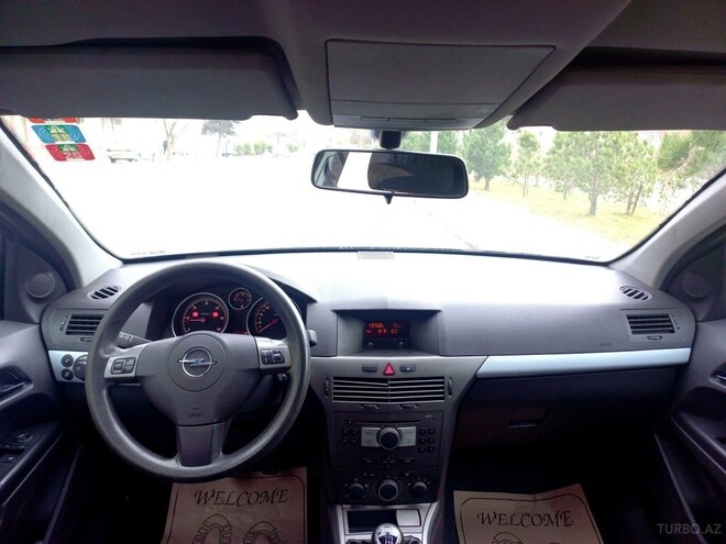 Opel Astra 2006, 179,165 km - 1.3 l - Bakı
