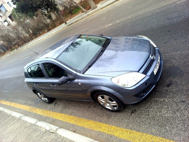 Opel Astra 2006, 179,165 km - 1.3 l - Bakı