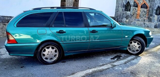 Mercedes C 180 1999, 271,366 km - 1.8 л - Şəki