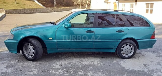 Mercedes C 180 1999, 271,366 km - 1.8 л - Şəki