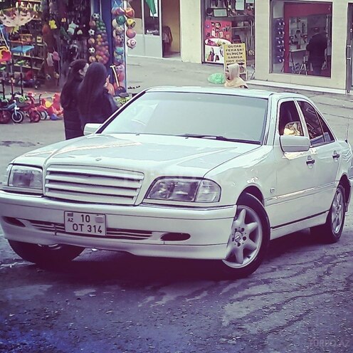 Mercedes C 220 1993, 280,000 km - 2.2 l - Bakı