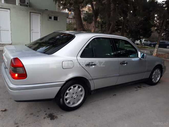 Mercedes C 200 1995, 317,456 km - 2.0 l - Bakı