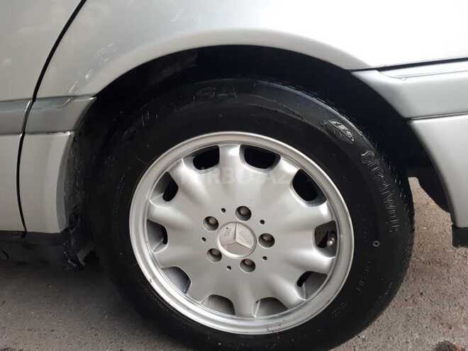 Mercedes C 200 1995, 317,456 km - 2.0 l - Bakı