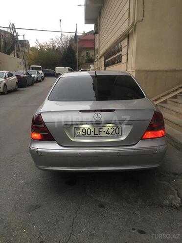 Mercedes E 220 2003, 450,000 km - 2.2 l - Bakı