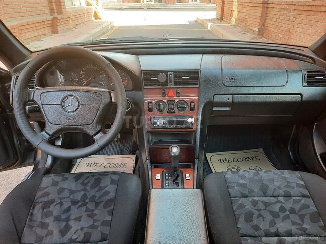 Mercedes C 180 1998, 268,426 km - 1.8 l - Gəncə