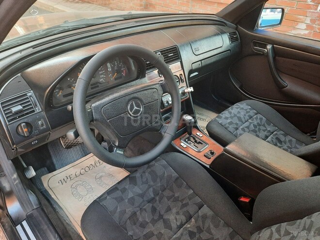 Mercedes C 180 1998, 268,426 km - 1.8 l - Gəncə