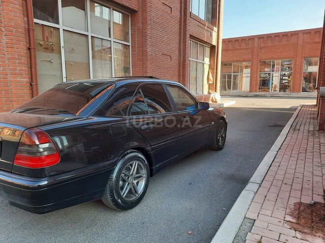 Mercedes C 180 1998, 268,426 km - 1.8 l - Gəncə