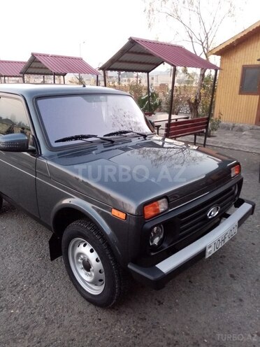 LADA (VAZ) Niva 2021, 7,250 km - 1.7 l - Yevlax