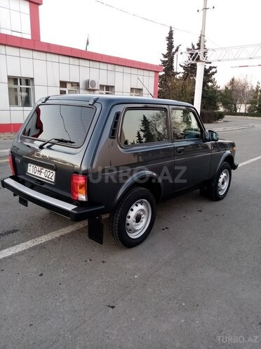 LADA (VAZ) Niva 2021, 7,250 km - 1.7 l - Yevlax