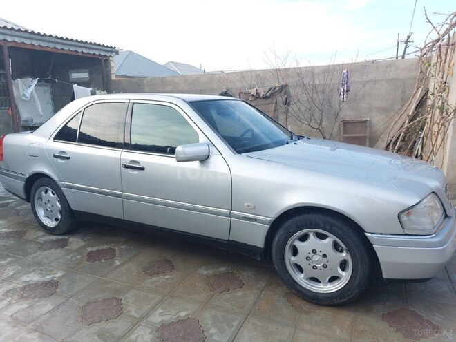 Mercedes C 180 1996, 303,000 km - 1.8 l - Sumqayıt