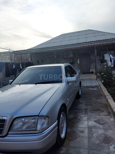 Mercedes C 180 1996, 303,000 km - 1.8 l - Sumqayıt