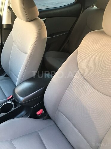 Hyundai Elantra 2014, 130,000 km - 1.8 l - Bakı