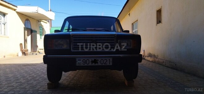 LADA (VAZ) 2107 2010, 10,100 km - 1.6 л - Tovuz