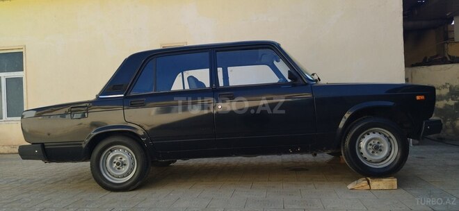 LADA (VAZ) 2107 2010, 10,100 km - 1.6 л - Tovuz
