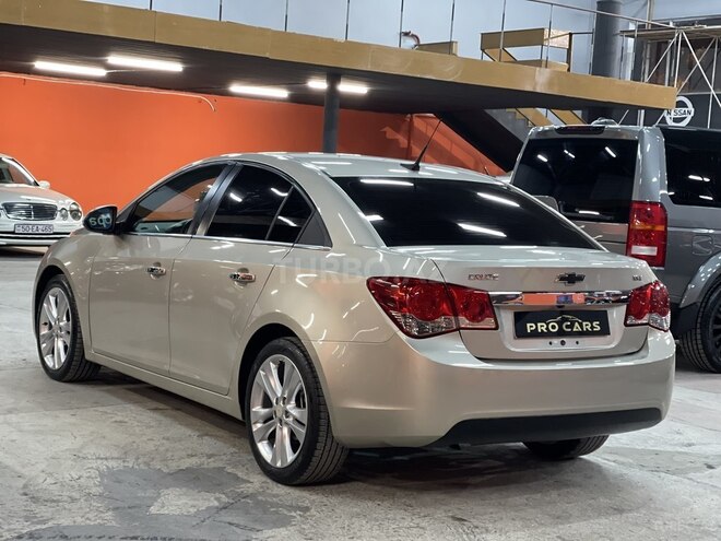 Chevrolet Cruze 2013, 180,000 km - 1.4 l - Sumqayıt