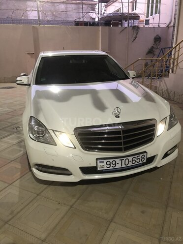 Mercedes E 220 2010, 234,000 km - 2.2 l - Yevlax
