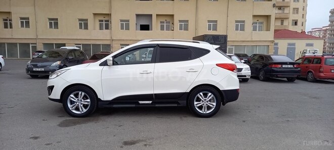 Hyundai ix35 2011, 128,000 km - 2.0 l - Bakı