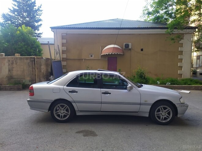 Mercedes C 180 1994, 469,566 km - 1.8 l - Bakı