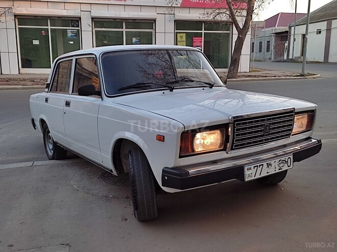 LADA (VAZ) 2107 2006, 179,000 km - 1.6 l - Gəncə