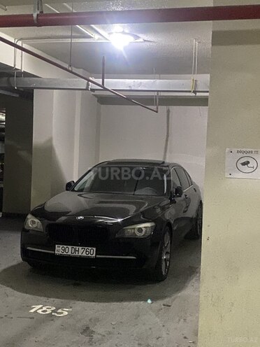 BMW 740 2011, 142,000 km - 3.0 л - Bakı