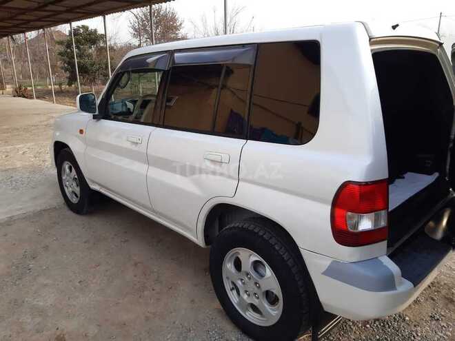Mitsubishi Pajero io 2001, 298,700 km - 2.0 л - Sabirabad