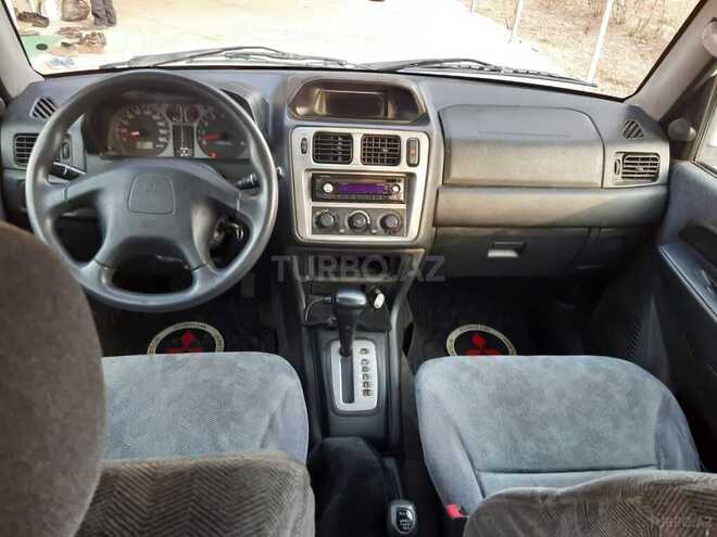 Mitsubishi Pajero io 2001, 298,700 km - 2.0 л - Sabirabad
