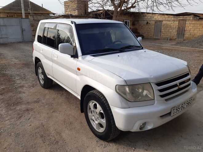 Mitsubishi Pajero io 2001, 298,700 km - 2.0 л - Sabirabad