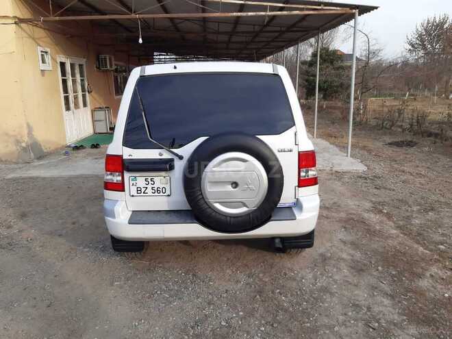 Mitsubishi Pajero io 2001, 298,700 km - 2.0 л - Sabirabad