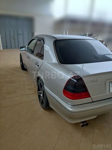 Mercedes C 230 1999, 249,000 km - 2.3 l - Şamaxı