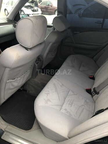 Mercedes E 220 1999, 448,448 km - 2.2 l - Bakı