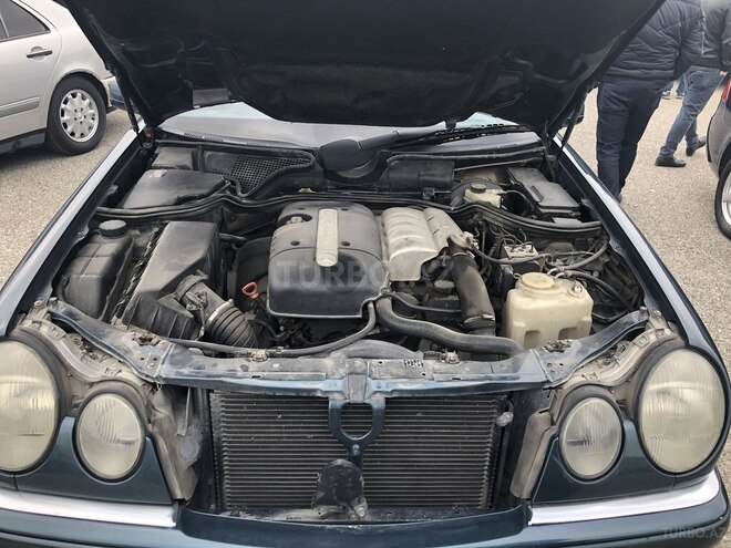 Mercedes E 220 1999, 448,448 km - 2.2 l - Bakı