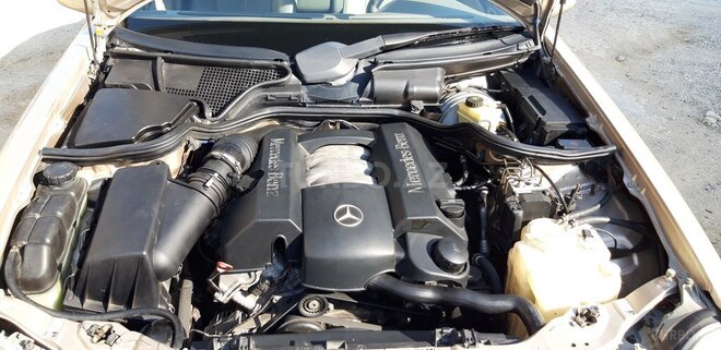 Mercedes E 240 2000, 352,000 km - 2.4 l - Bakı