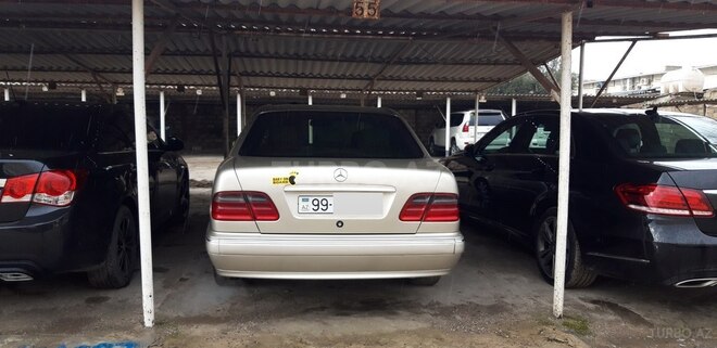 Mercedes E 240 2000, 352,000 km - 2.4 l - Bakı