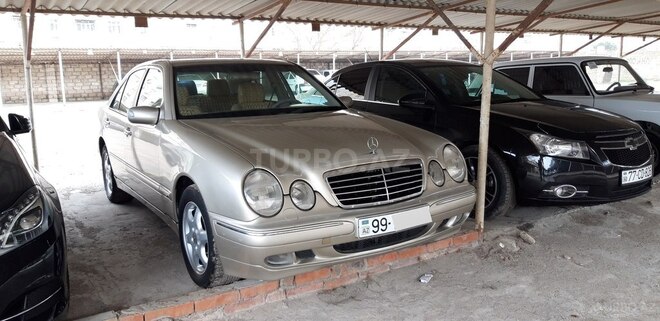 Mercedes E 240 2000, 352,000 km - 2.4 l - Bakı