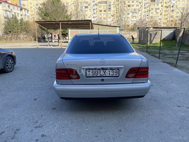 Mercedes E 240 1998, 440,358 km - 2.4 л - Bakı