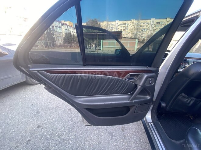 Mercedes E 240 1998, 440,358 km - 2.4 л - Bakı