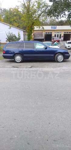Mercedes E 240 1999, 294,500 km - 2.4 l - Zaqatala