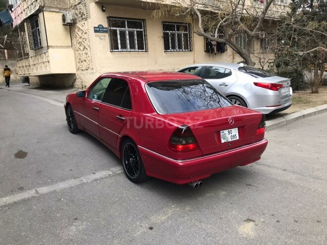 Mercedes C 230 1997, 240,000 km - 2.3 l - Bakı