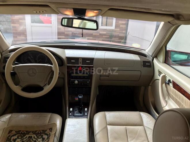 Mercedes C 230 1997, 240,000 km - 2.3 l - Bakı