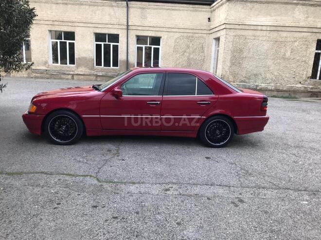 Mercedes C 230 1997, 240,000 km - 2.3 l - Bakı
